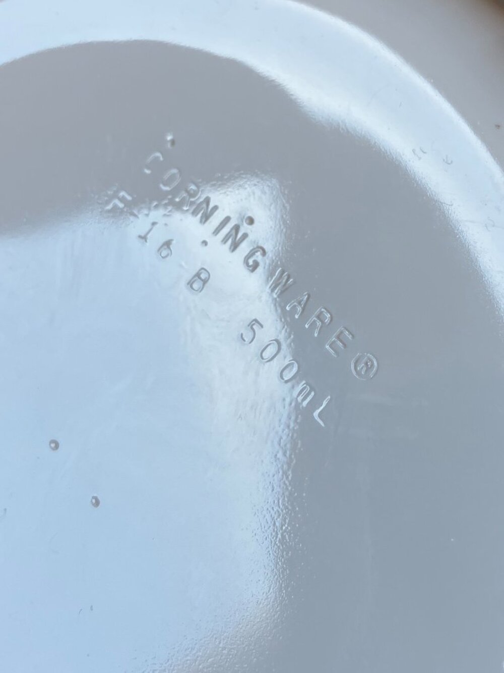 Set of 2 CorningWare French White 16.9oz/500mL Round Casserole / Ramekins F-16-B - Picture 5 of 8
